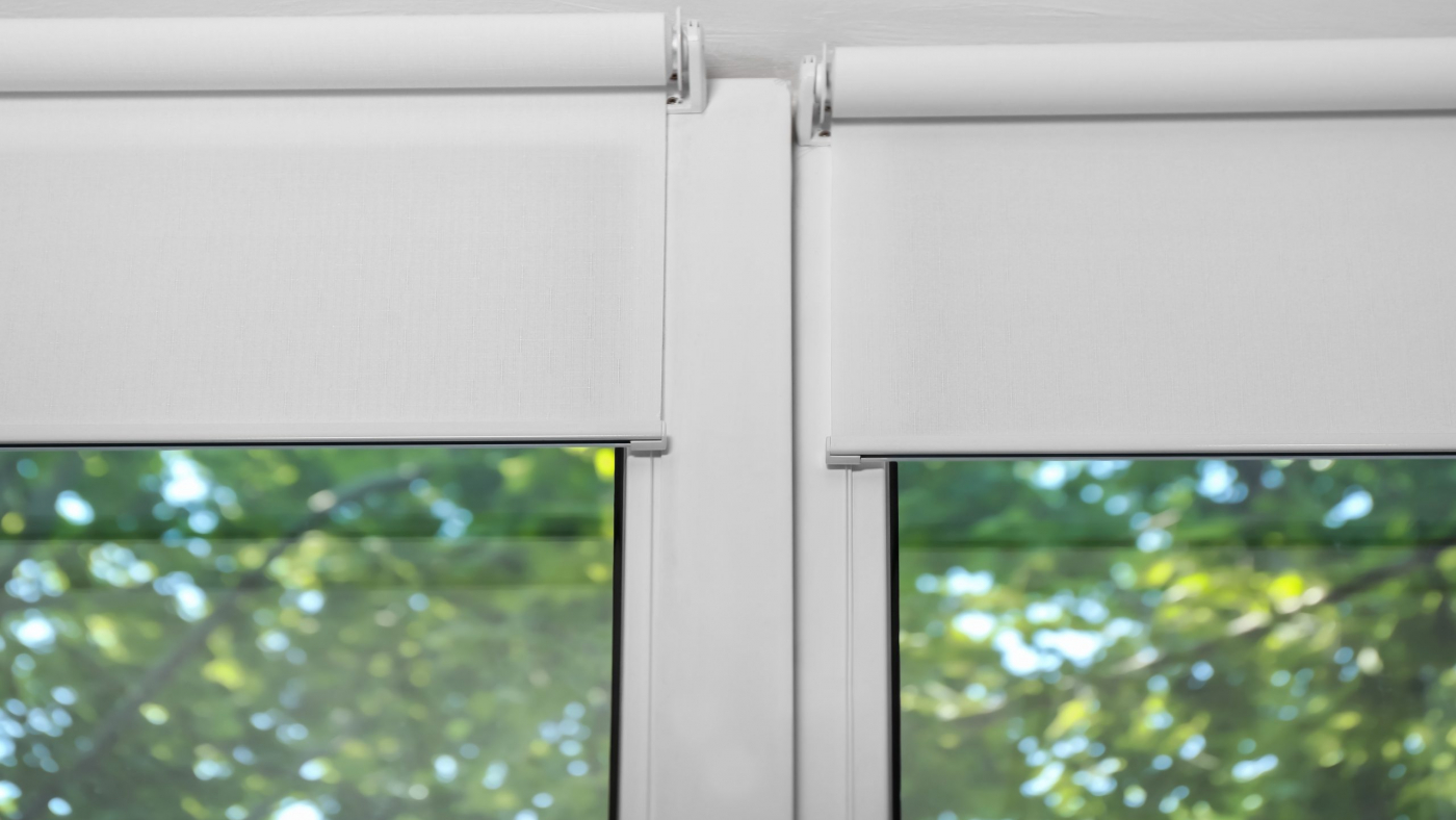 How to clean roller blinds